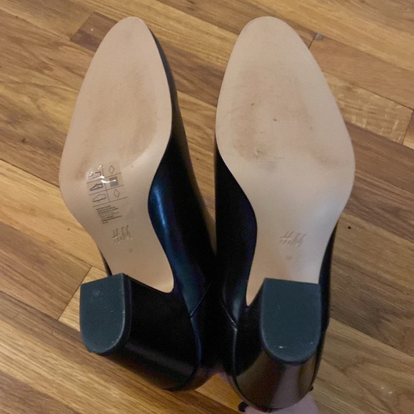H&M Women’s Black Leather Heeled Booties Size 38 - Picture 7 of 8